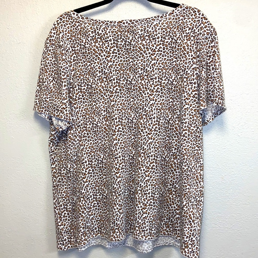TLA by Anthropologie  Short Sleeve Animal Print Top 4979 - Picture 4 of 7